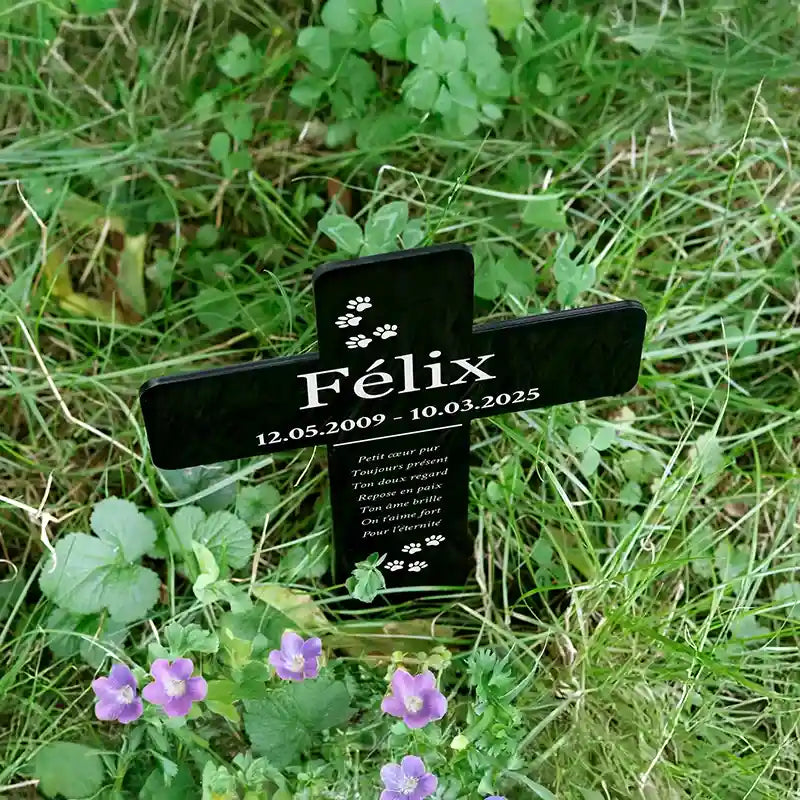 Croix funéraire en acrylique personnalisée avec nom pour chien, chat – Pattes, 2 tailles - Image 9